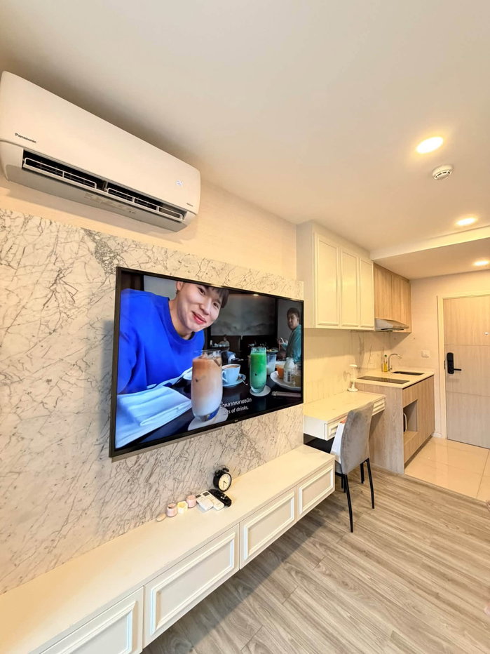 picture BTS On Nut 1.2 km. Shuttle van service Condo IKON Sukhumvit 77 ( Rental )  Price  14,000 Baht - 11/13