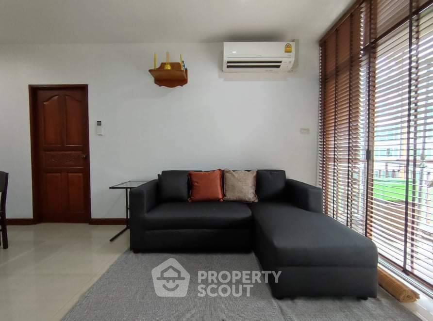 picture 1-BR For Sale At Klang Krung Resort (Ratchada 7), MRT Huai Khwang (ID 573692) - 9/10