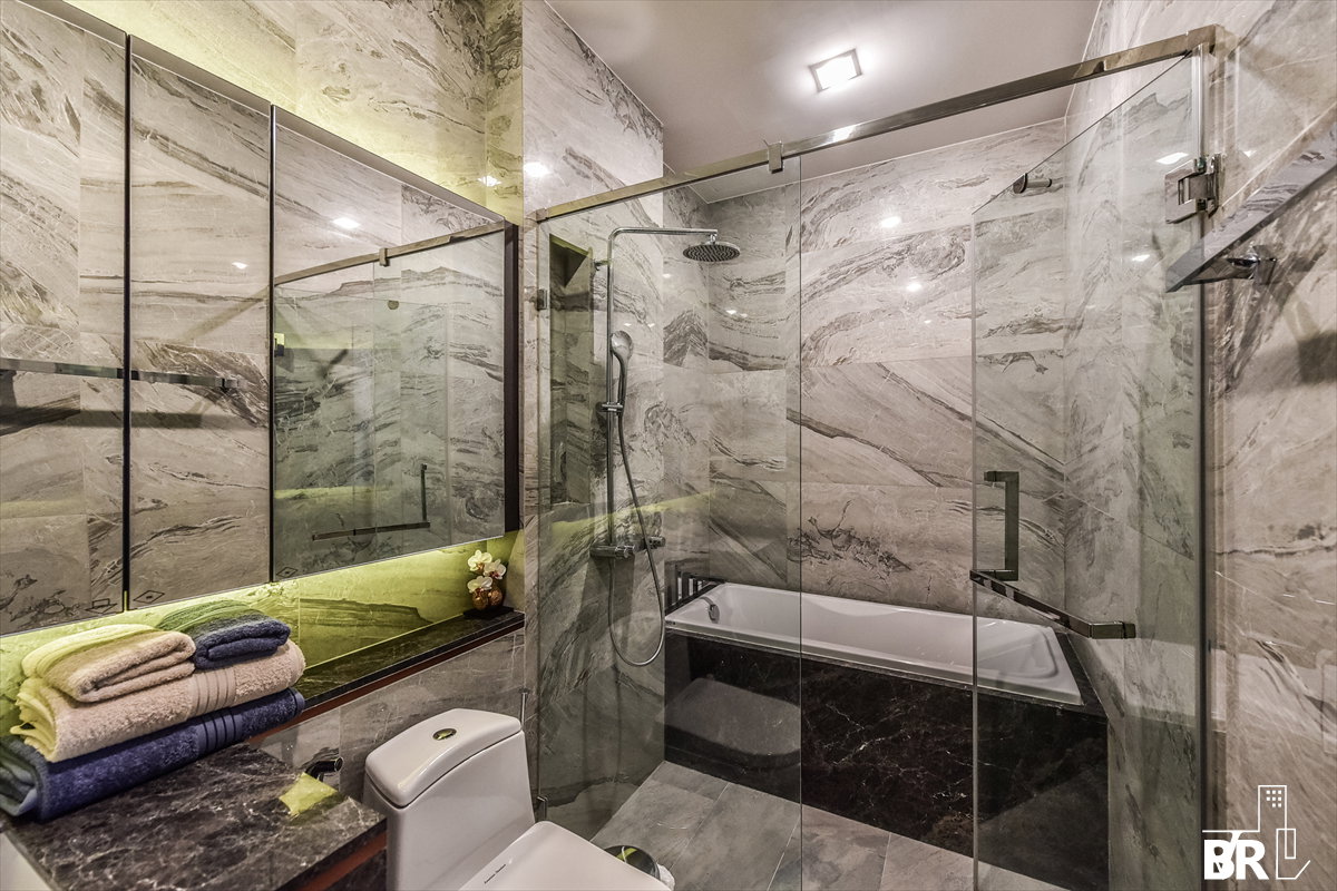 picture Rental Condo ✨ LAVIQ Sukhumvit 57 1BR 43 sq.m. 37K 💎 Beautiful Unit, Open View Near BTS Thonglo  - 10/11