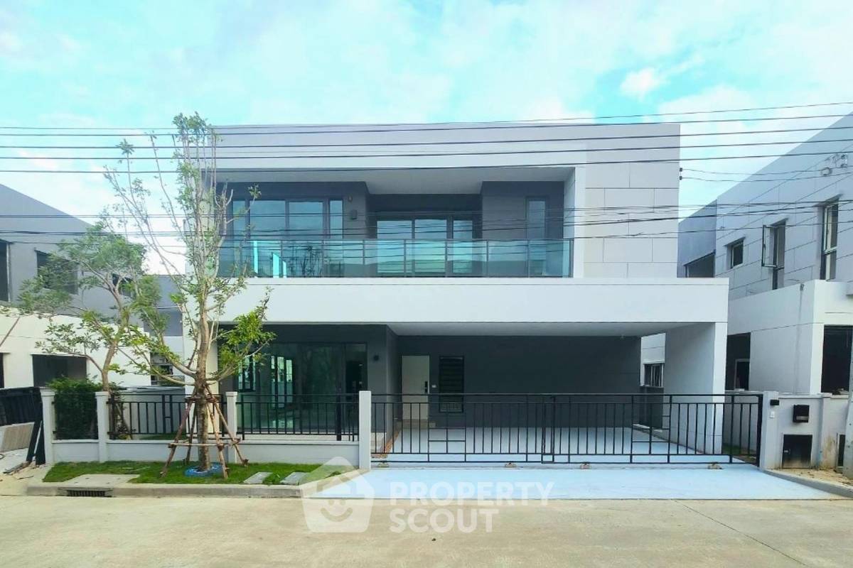 picture 5-BR House 260 Sqm At Centro Bangna, Bang Kaeo (ID 3458119) - 1/12
