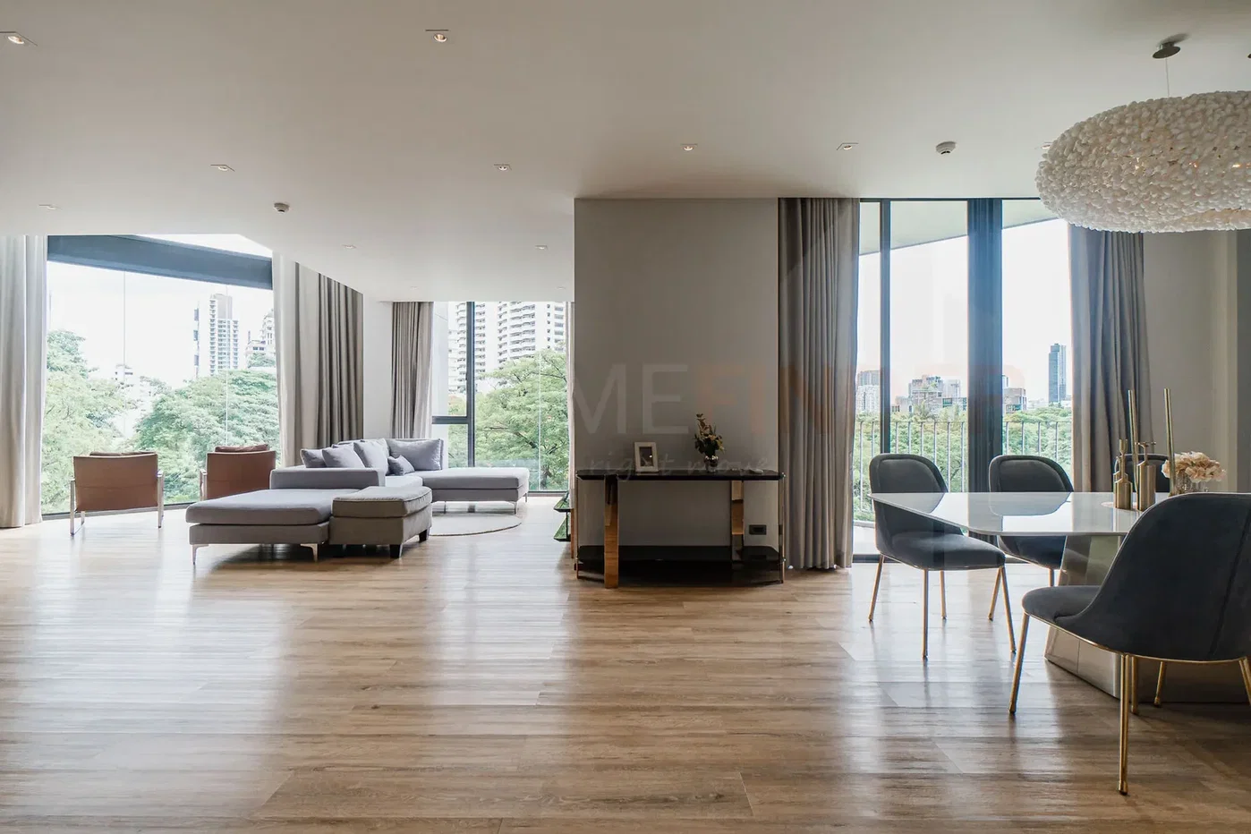 picture Raveevan Space, 3 Bedrooms – BTS Phrom Phong, for rent - 3/12