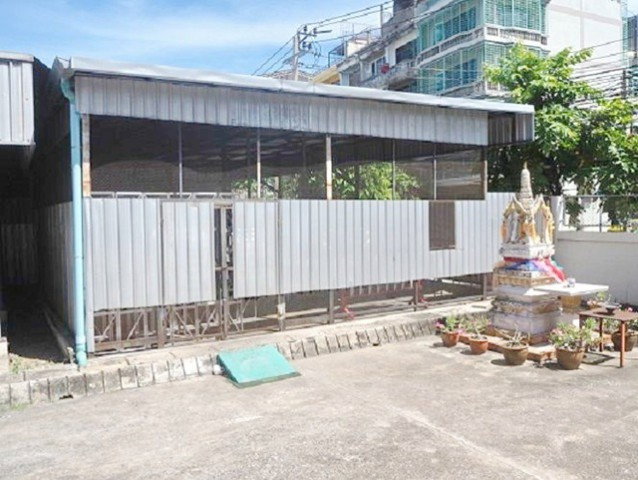 รูป 261026sinpsoaw ให้เช่า โกดัง เจริญกรุง บางคอแหลม ที่ดินพร้อมโรงเรือนโครงสังกะสี ให้เช่าพื้นที่ 53ตร.ว.ใกล้วัดไทร พระราม3 - รูปที่ 8/8