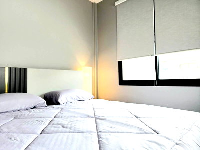Townhouses for rent Ratchadaphisek Road : Yu Charoen 779  MRT Huai Khwang