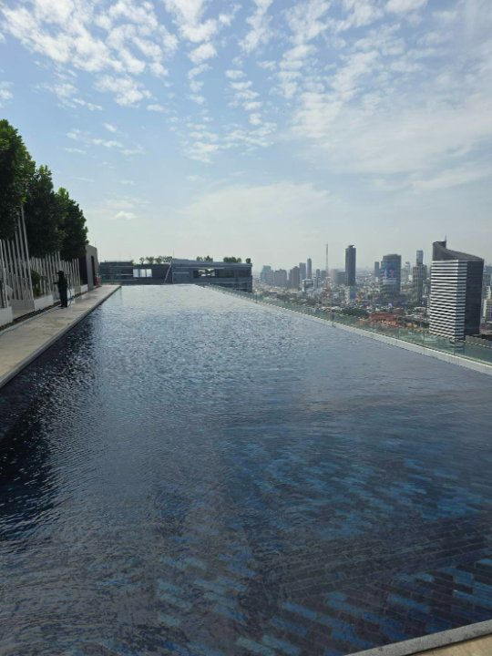 รูป ให้เช่าคอนโด Life Asoke-Rama9 ห้องใหม่เฟอร์นิเจอร์ครบพร้อมอยู่ วิวสวย ไม่บล็อควิว ใกล้ MRT พระราม 9 - RW008697 - รูปที่ 13/13