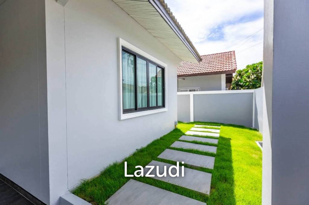 picture Fully Renovated Modern Luxury 3-Bed House in Nidacha Village - 29/30