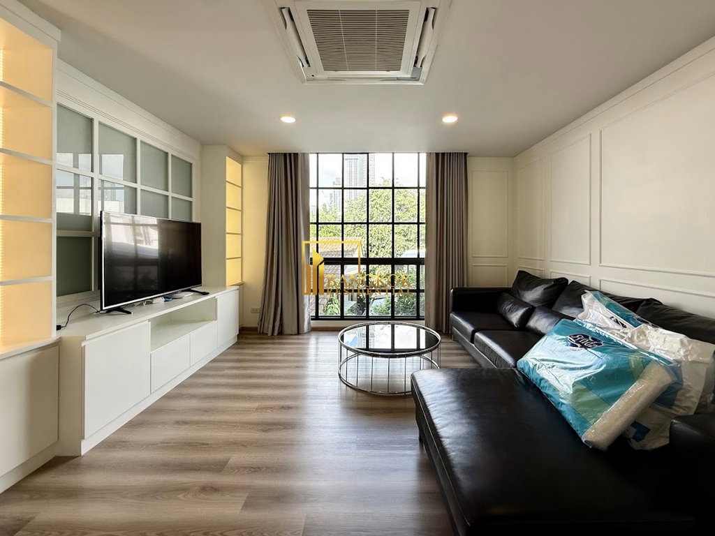รูป Modern 4 Bedroom Townhouse For Rent in Ekkamai Area - BR49107TH - รูปที่ 12/45