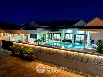 Houses for rent Pak Nam Pran, Prachuap Khiri Khan : Pet-Friendly 3-BR Villa 300 Sqm Thongsuk Pool Villa Pranburi (ID 3460206)