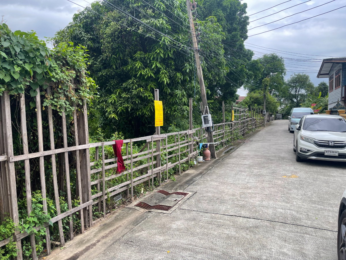 รูป ขายที่ดินถมแล้ว มีนบุรี 196 ตร.ว. ทำเลดี ใกล้ MRT ตลาดมีนบุรี เพียง 200 เมตร - รูปที่ 4/5