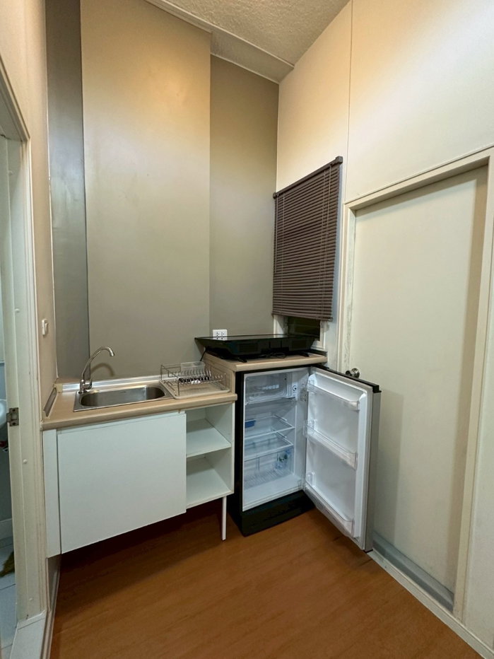 รูป ให้เช่า ลุมพินี คอนโดทาวน์ ร่มเกล้า-สุวรรณภูมิ 🏡 เฟอร์ครบ‼️ ใกล้สนามบิน #ตอบแชทไว 🔥🔥 รหัส M1593 - รูปที่ 5/9