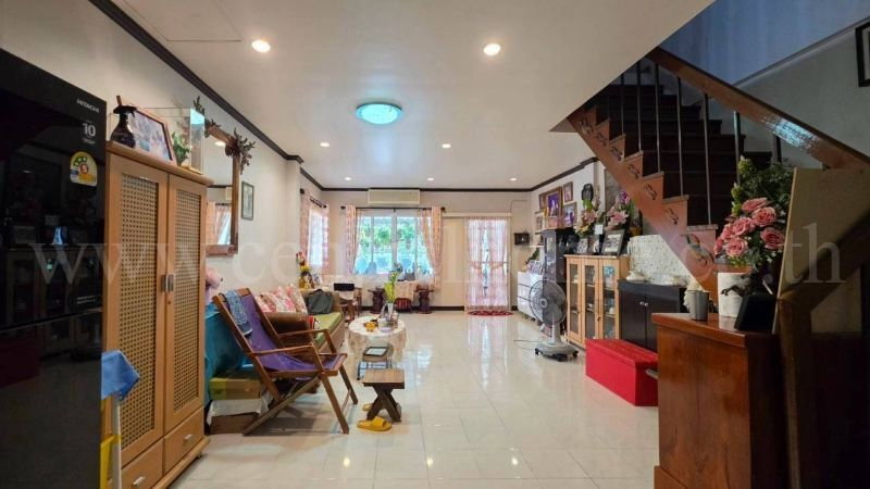 รูป ทาวน์เฮ้าส์ 2 ชั้น 26.9 ตร.ว. เฟิสท์โฮม วัชรพล (สุขาภิบาล 5) หลังมุม ต่อเติมครบ บ้านสวย พร้อมอยู่ - รูปที่ 7/33
