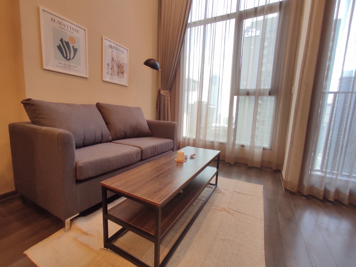 picture Condo for RENT : Knightsbridge Space Rama 9 𝐒𝐢𝐳𝐞 : 39 sqm. Duplex 1 Bed 1 Bath / City View 𝐅𝐥𝐨𝐨𝐫 : 22nd ✅Fully furnished - 8/20