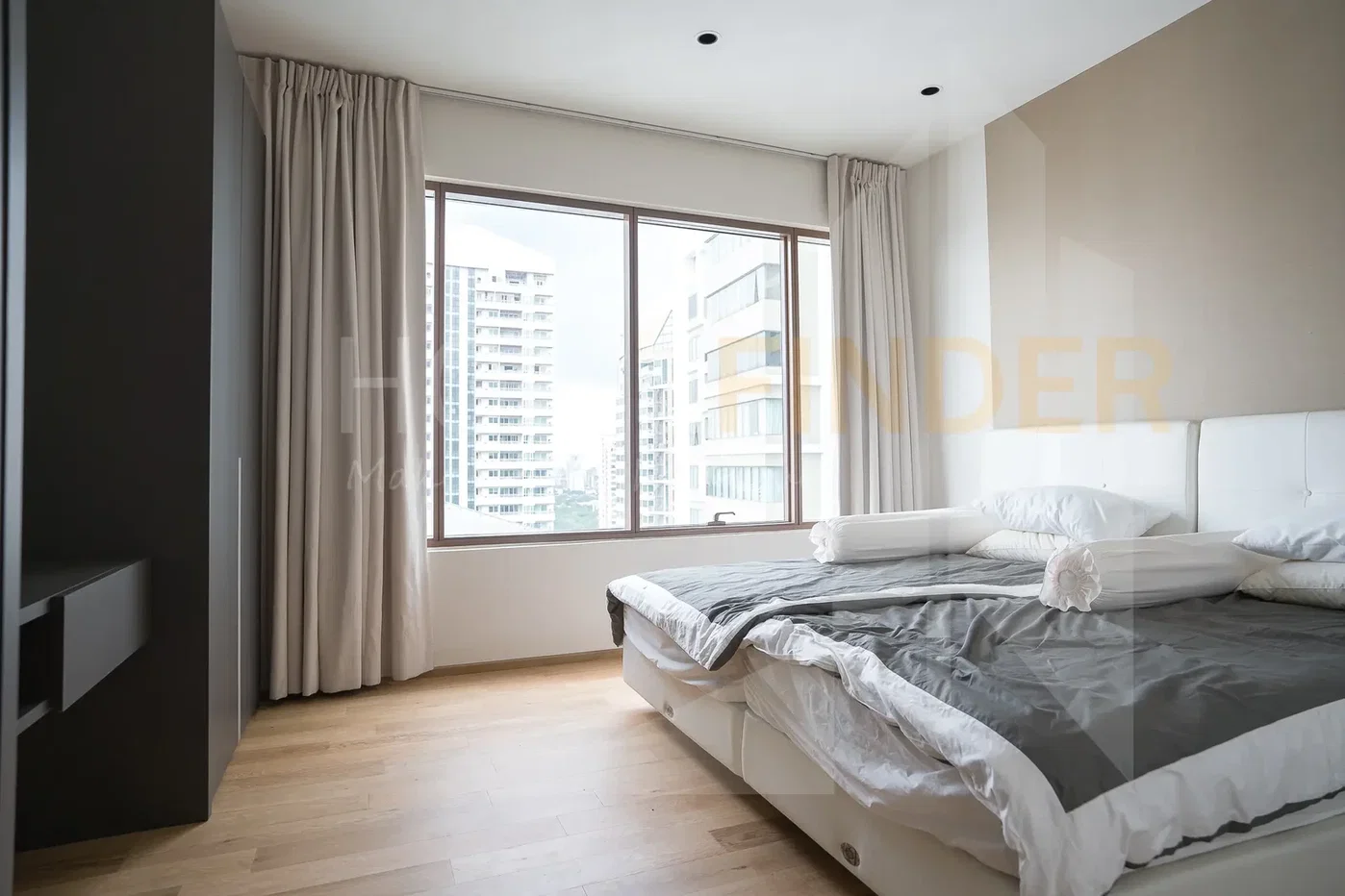 รูป The Emporio Place 3 ห้องนอน ให้เช่า - รูปที่ 6/12
