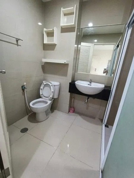 picture A010682 Airlink Residence - 4/6