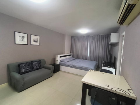 BTS Thong lor 400 m. Condo One Thonglor ( Rental )  Price  15,000 Baht