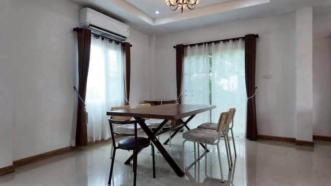รูป ให้เช่าบ้าน ใกล้ตลาดเจริญเจริญ โครงการ Grand Lanna Meridian สันกำแพง เชียงใหม่ (R1489) T.0946511456 - รูปที่ 3/13