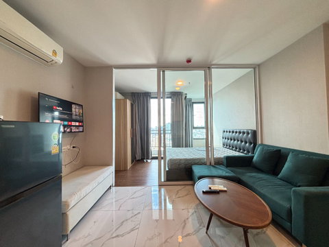 Condo for rent at Artisan Ratchada condo  1 Bedroom | 1 Bathroom  📐 33 ตร.ม.   🌅 ชั้น 30  🛋️ เฟอร์นิเจอร์ + เครื่องใช้ไฟฟ้าครบ พร้อมอยู่