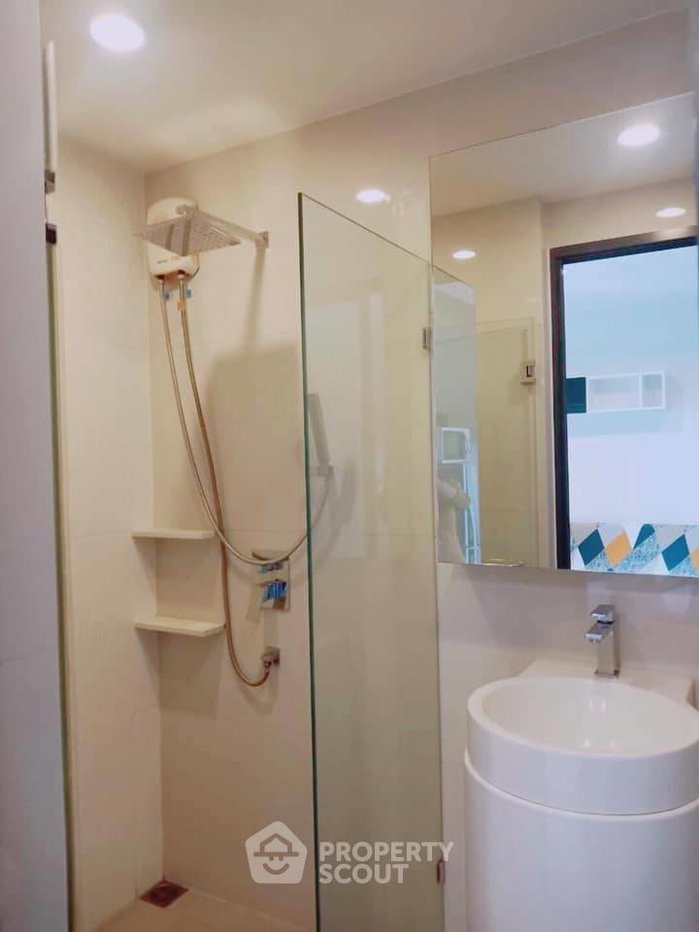 รูป คอนโด 1-ห้องนอน ที่ ริทึ่ม อโศก ใกล้ MRT พระราม 9 (ID 438637) - รูปที่ 8/11