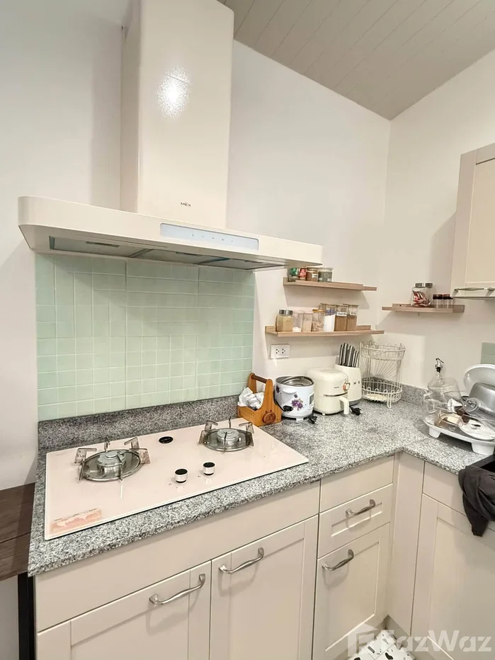 picture Beautiful 2-storey townhouse available for rent 6890365 - 10/15