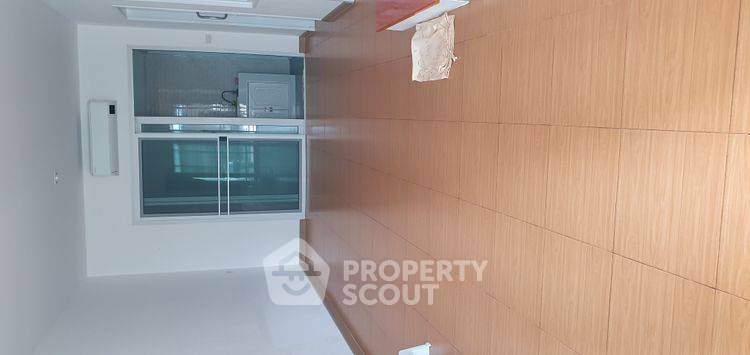 รูป ทาวน์เฮาส์ 3 ห้องนอน เลี้ยงสัตว์ได้ ที่ M Life (Bang Khae-Sathorn) (ID 3464195) - รูปที่ 1/9
