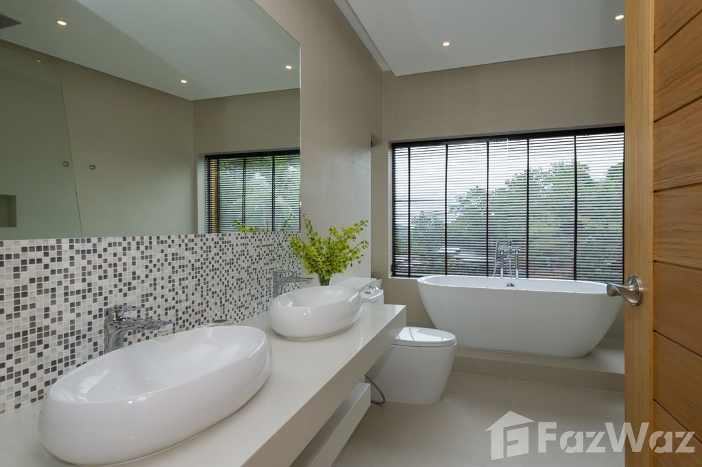 picture 3 Bedrooms with Beautiful Seaview at The Ridge 1664166 - 15/16