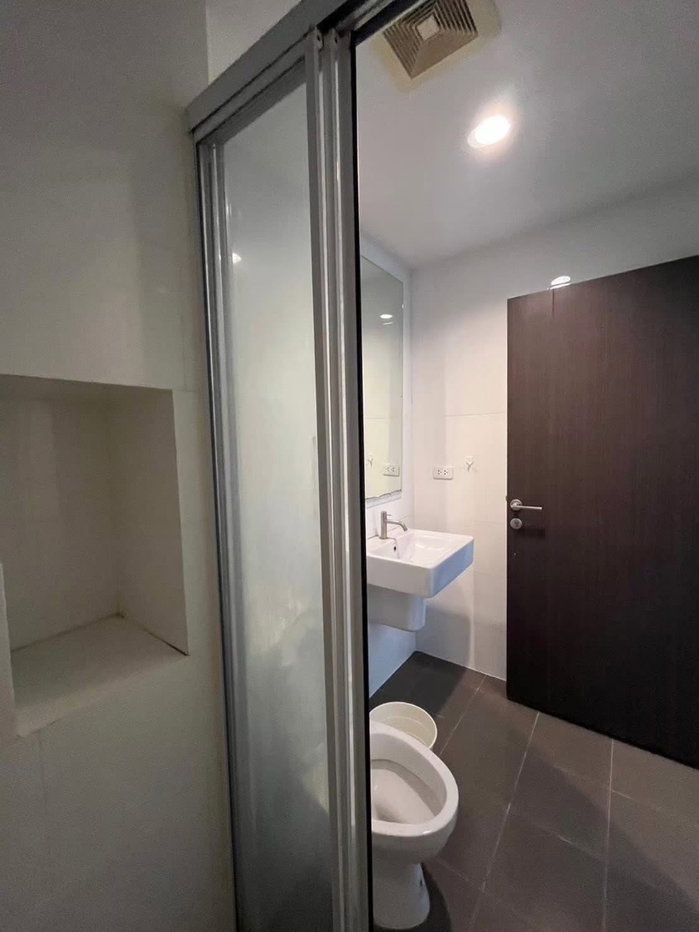 picture Vacant & ready to move in 🥰 12,000 THB/month The Base Park East, near Habito Mall 📌 BTS On Nut Line: katk03 - 7/11