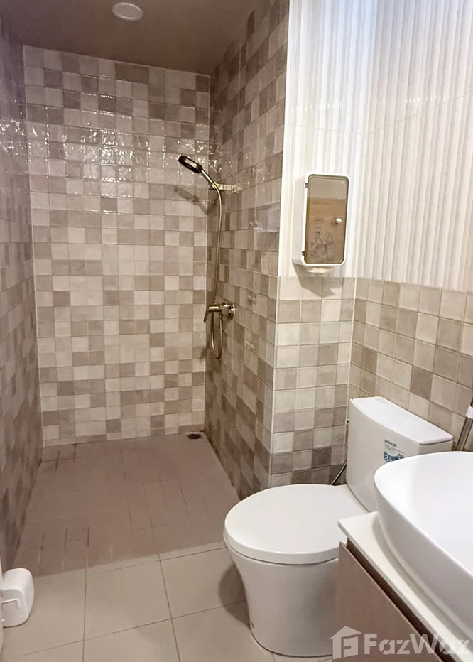 picture For Sale Circle Condominium 6905358 - 7/8