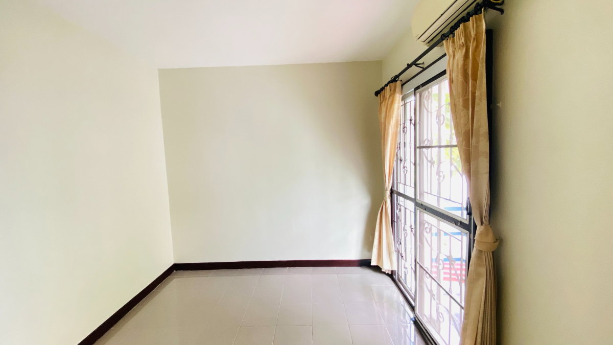 รูป 99218 - ขายอาคารชุด 2 ชั้นบนล่างราคาถูก โครงการ บางนาวิวซี (Bangna View C) ในหมู่บ้านโนเบิลปาร์ค บางพลี 4 นอน 3 น้ำ ใกล้สนามบินสุวรรณภูมิ - รูปที่ 4/9