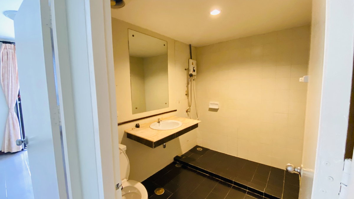 รูป 99218 - ขายอาคารชุด 2 ชั้นบนล่างราคาถูก โครงการ บางนาวิวซี (Bangna View C) ในหมู่บ้านโนเบิลปาร์ค บางพลี 4 นอน 3 น้ำ ใกล้สนามบินสุวรรณภูมิ - รูปที่ 3/9
