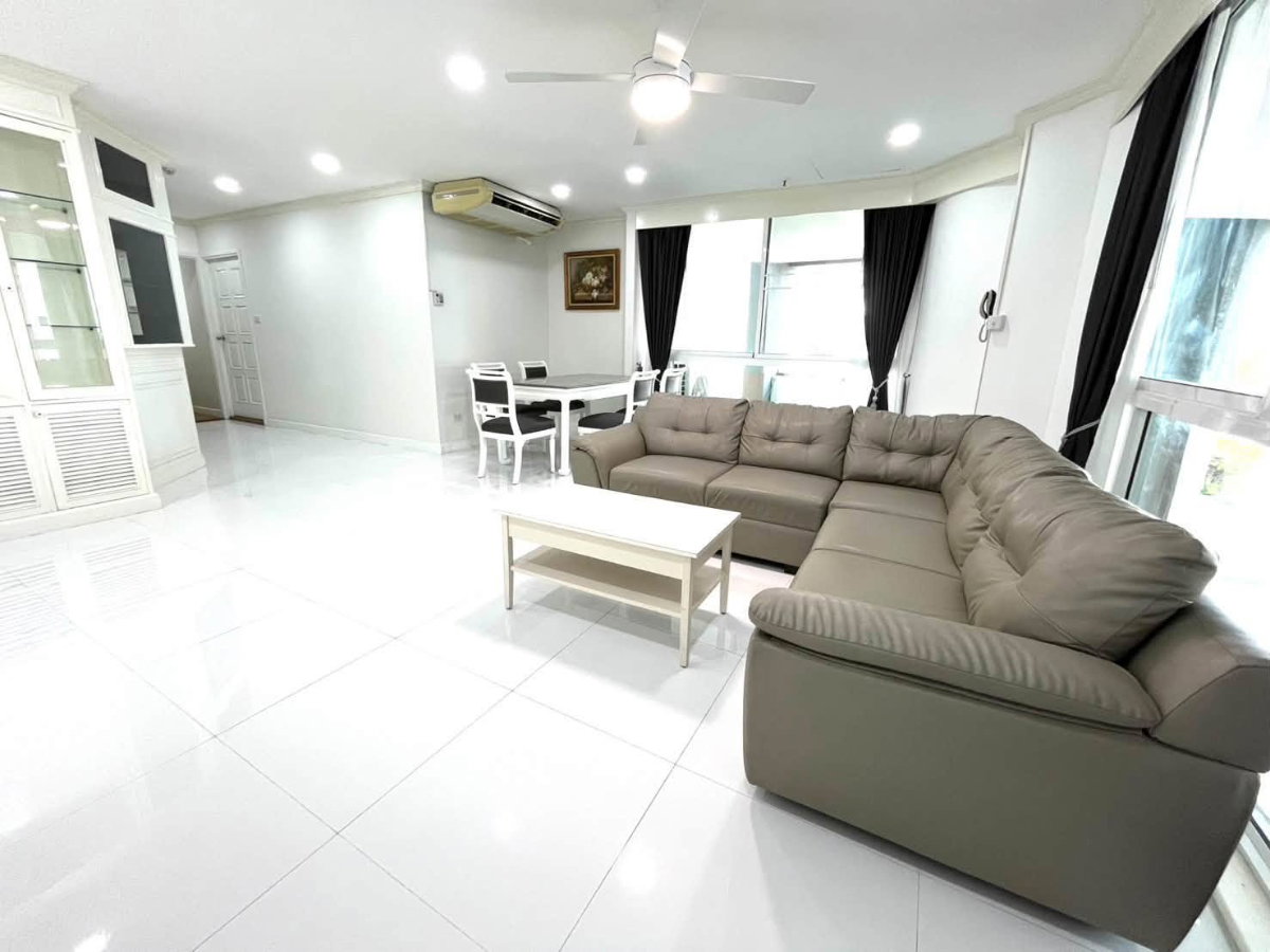 รูป ❤️💛(ให้เช่า)คอนโด 2 ห้องนอน 102 ตร.ม.📍ย่านทองหล่อ 🏢FIFTY FIFTH TOWER THONGLOR ✅ในราคาเพียง 45,000 บาท/เดือน! - รูปที่ 1/12