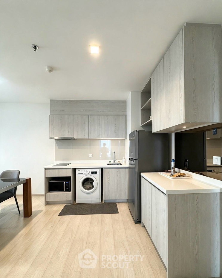 picture 17th-Floor 2-BR At Life Sukhumvit 48, BTS Phra Khanong (ID 3463169) - 2/13