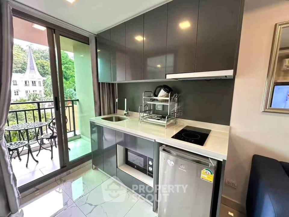 รูป คอนโด 1-ห้องนอน ที่ อาคาเดีย เซ็นเตอร์ สูท ใกล้ ถนนพระตำหนัก พัทยา (ID 3466140) - รูปที่ 5/10
