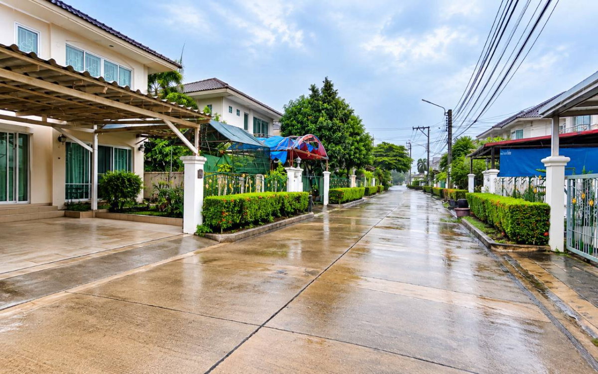 รูป 98493 - ขายด่วน! บ้านเดี่ยว 2 ชั้น ศุภาลัย การ์เด้นวิลล์ วงแหวน-ปิ่นเกล้า-พระราม 5 (50 ตร.ว.) ทำเลเด่น ของกินเพียบ ใกล้ตลาดลุงออม - รูปที่ 3/12
