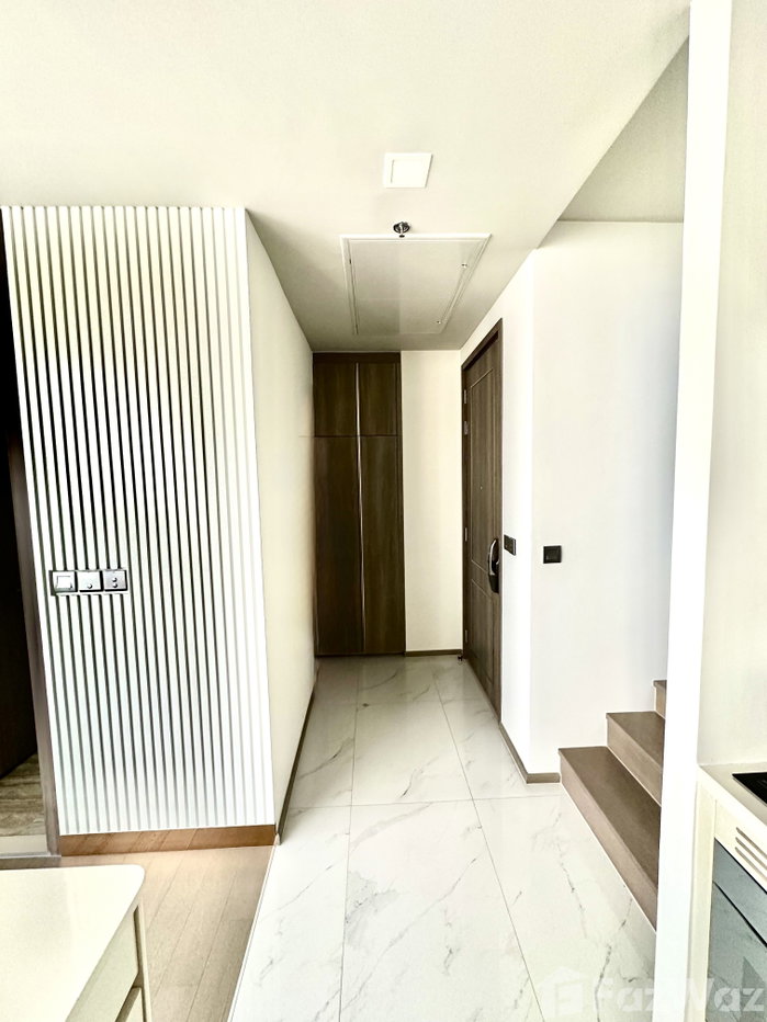 picture Duplex 2 Bedroom Condo for Sale at Celes 1995515 - 8/20