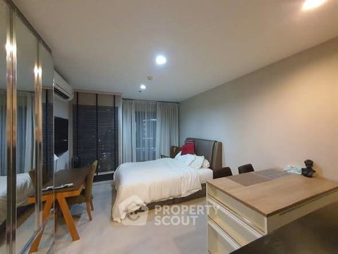 คอนโด 1-ห้องนอน ที่ ริทึ่ม สุขุมวิท 36-38 ใกล้ BTS ทองหล่อ (ID 3463156)