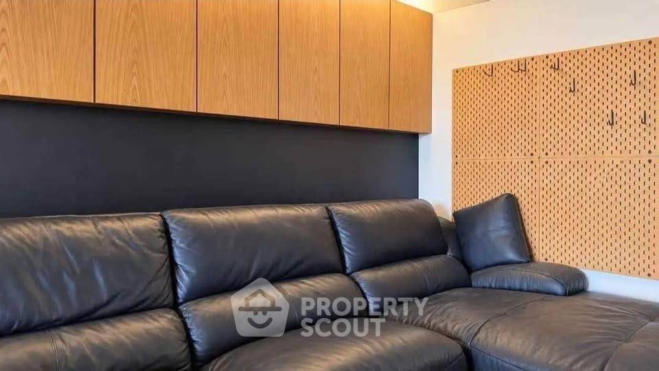 picture 1-BR Condo at Rawee Waree Residence close to Nimmanhaemin (ID 3465603) - 2/7