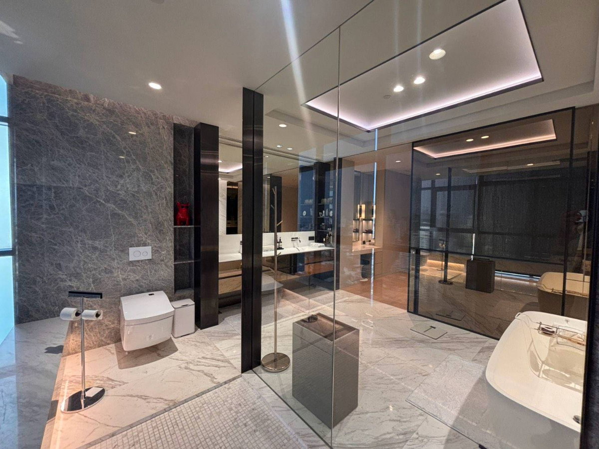 picture LTHC16347 – Luxury Penthouse for Rent | The Madison Sukhumvit 41 | BTS Phrom Phong | 464 Sq.m. | 3 Beds | 4 Baths | 400K/Month - 10/13