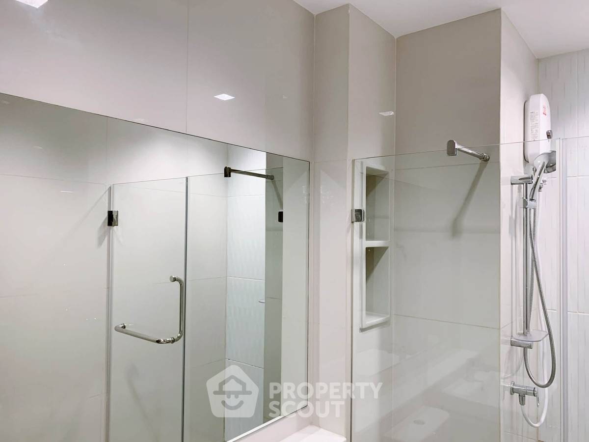รูป คอนโด 1 ห้องนอน ชั้น 22 Life Asoke - Rama 9 ใกล้ MRT พระราม 9 (ID 3463695) - รูปที่ 9/15