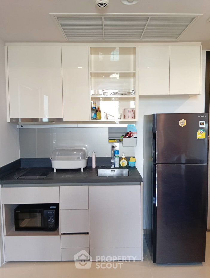picture 2-BR Condo at Oka Haus Sukhumvit 36 near BTS Thong Lor (ID 2778348) - 2/7