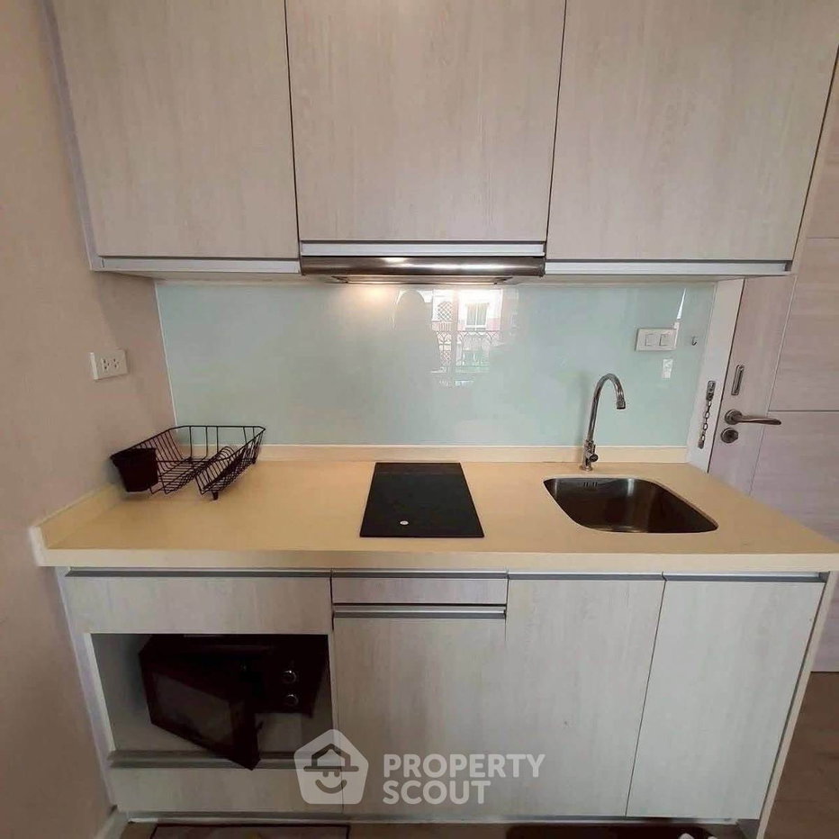 รูป คอนโด 1-ห้องนอน ที่ เซเว่น ซีส์ คอนโด รีสอร์ท จอมเทียน ใกล้ เมืองพัทยา (ID 3463288) - รูปที่ 4/14