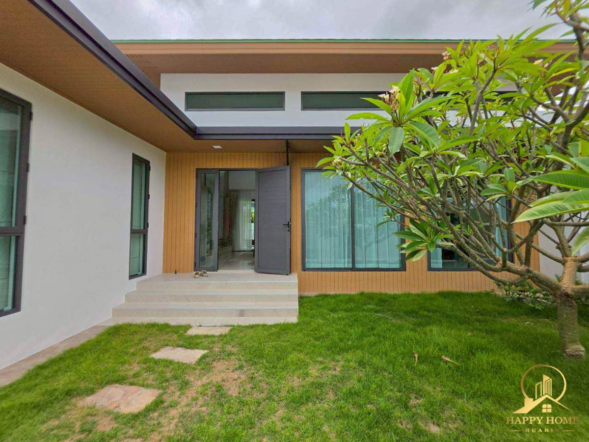 picture Luxury Pool Villa for Sale in Black Mountain, Hua Hin - 46/49