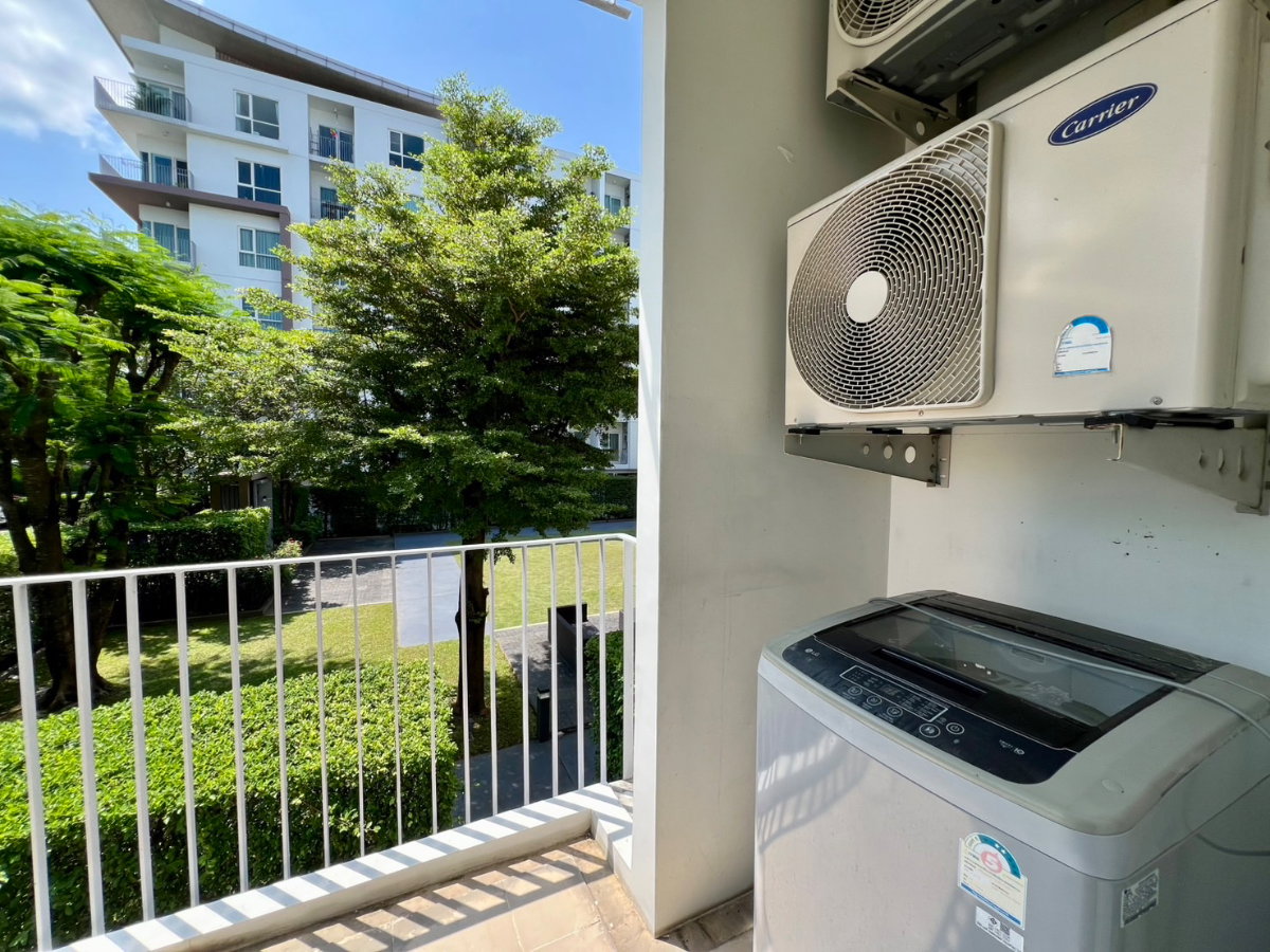 picture 🍃 Condo for RENT! at North 8 Condominium in Serene Lake ** Corner Unit ** - Private, Great Location and Good Security - 3/20