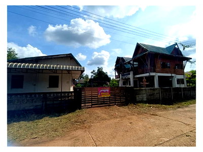 ที่ดินพร้อมสิ่งปลูกสร้าง 307 ตร.วา อากาศอำนวย สกลนคร 1.8M