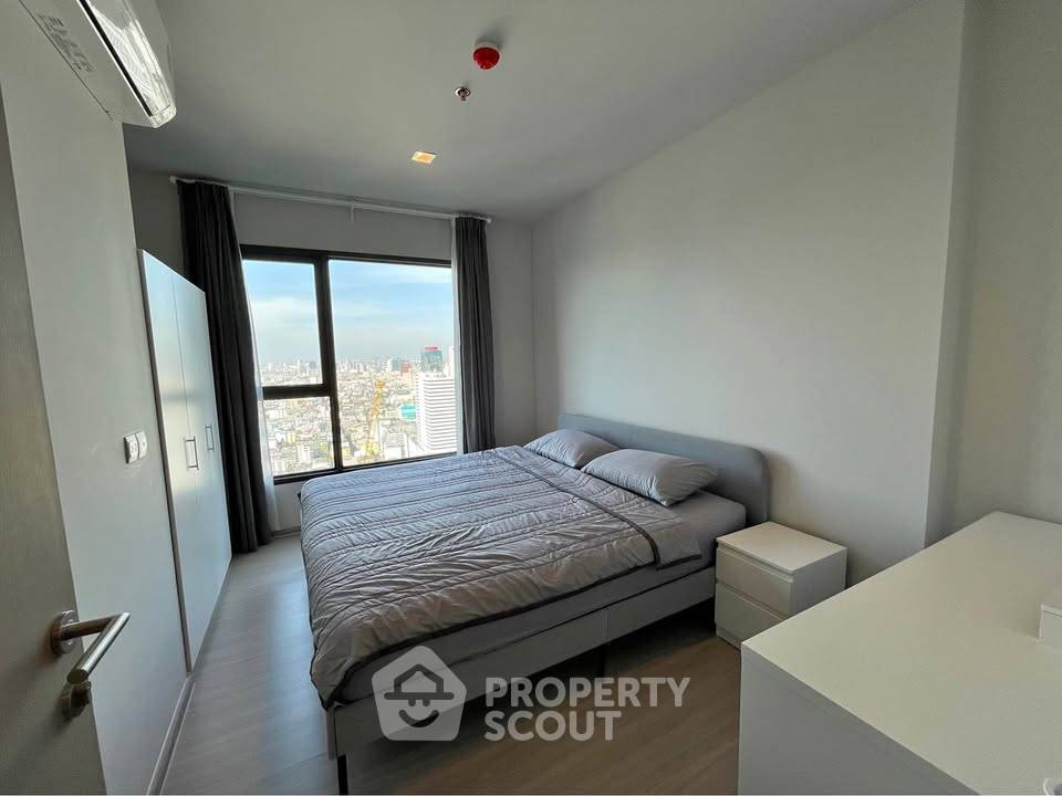 picture 1-BR Condo at Life Asoke - Rama 9 near MRT Phra Ram 9 (ID 2446168) - 2/8