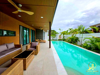 Houses for sale Hua Hin Prachaubkirikhan : Luxury Pool Villa for Sale in Black Mountain, Hua Hin
