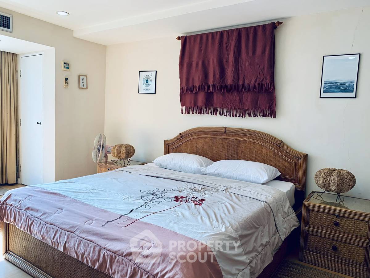 picture 200m To BTS Nana | 1-BR The Trendy Condominium (ID 592704) - 2/6