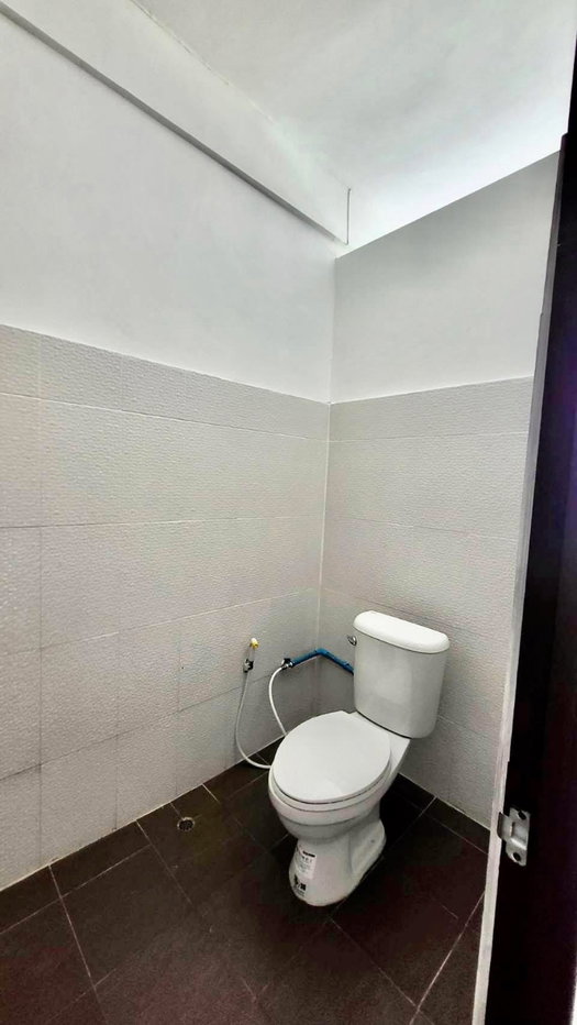 picture Newly renovated house for rent in Phanat Nikhom - 10/14