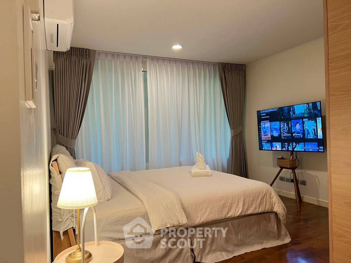 picture 2-BR Condo at Baan Siri Ruedee Condominium near BTS Phloen Chit (ID 3460059) - 8/15