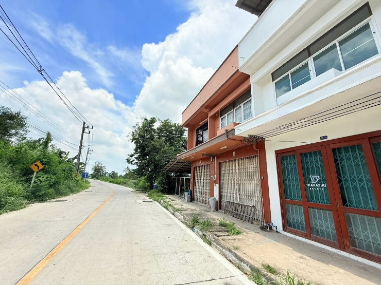 picture Newly renovated house for rent in Phanat Nikhom - 14/14