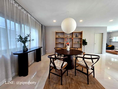 Houses for rent Samut Prakarn : Elegant South-Facing Residence: Centro Bangna (289 SQ.M.)
