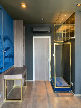 Ideo Q Siam - Ratchathewi【𝐑𝐄𝐍𝐓】🔥ห้องแต่งหรูโทนเข้ม ม่านกำมะหยี่ พร้อมระเบียงวิวเมืองชั้นสูง🔥 ติดต่อไลน์ไอดี: @hacondo